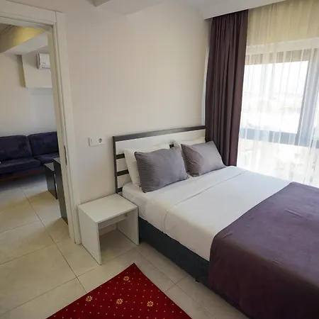 Elea Premium Hotel 3*