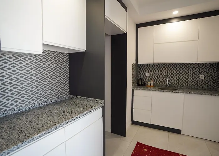 Elea Premium ホテル 3*